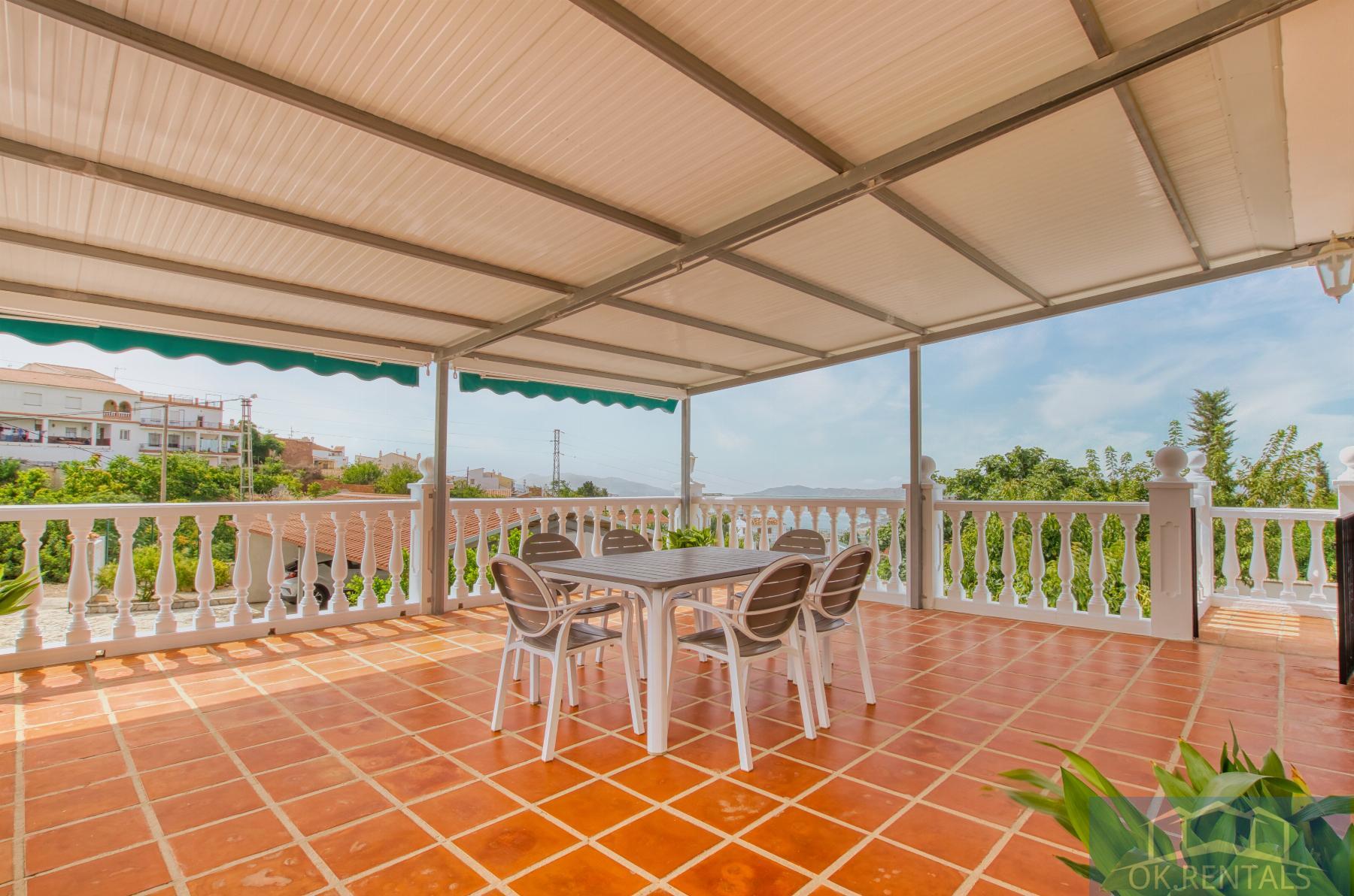 Venta de finca rústica en Periana