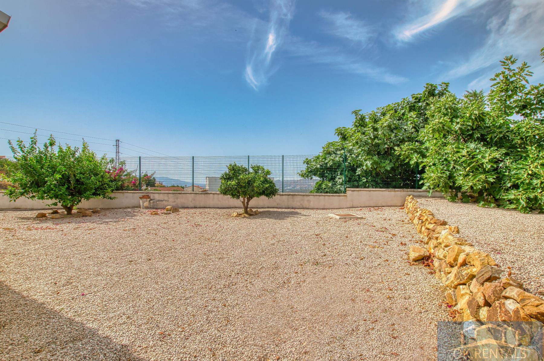 Venta de finca rústica en Periana