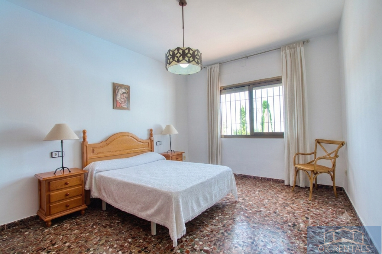 Venta de finca rústica en Periana