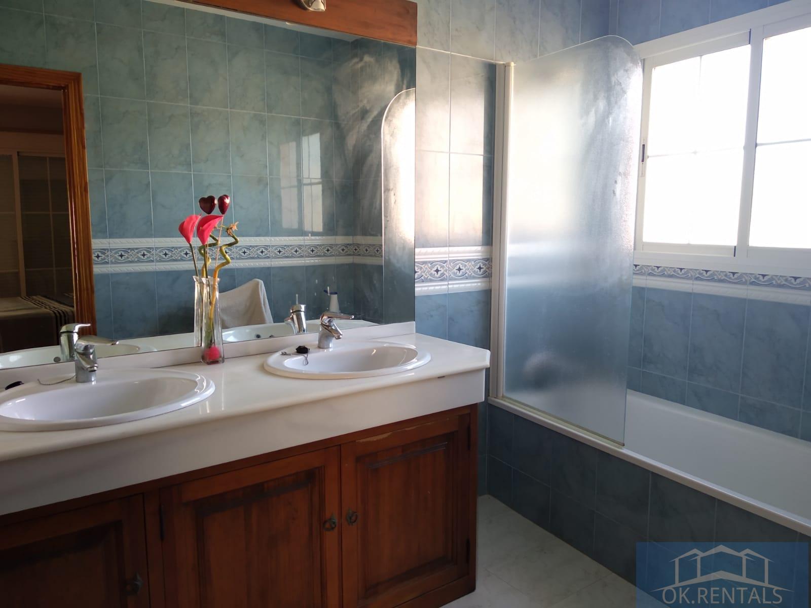 For rent of penthouse in Torrox-Costa