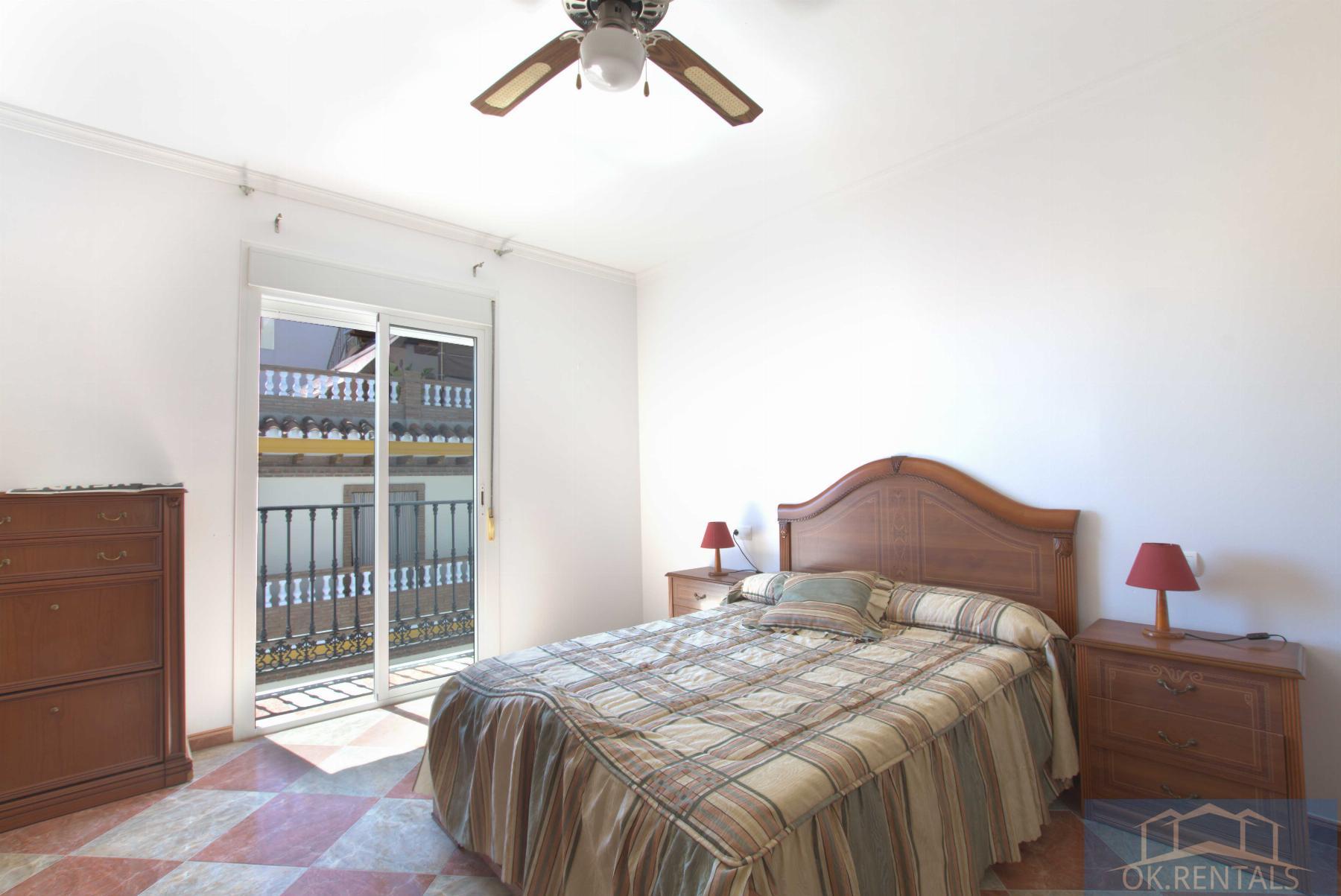 Venta de apartamento en Benamocarra