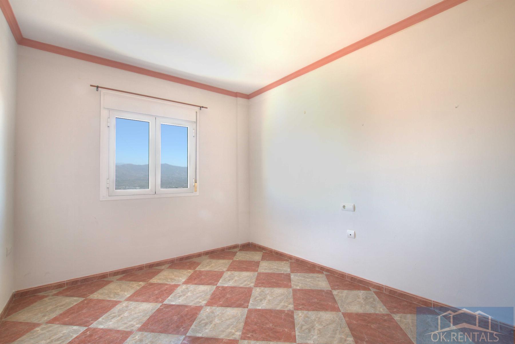 Venta de apartamento en Benamocarra