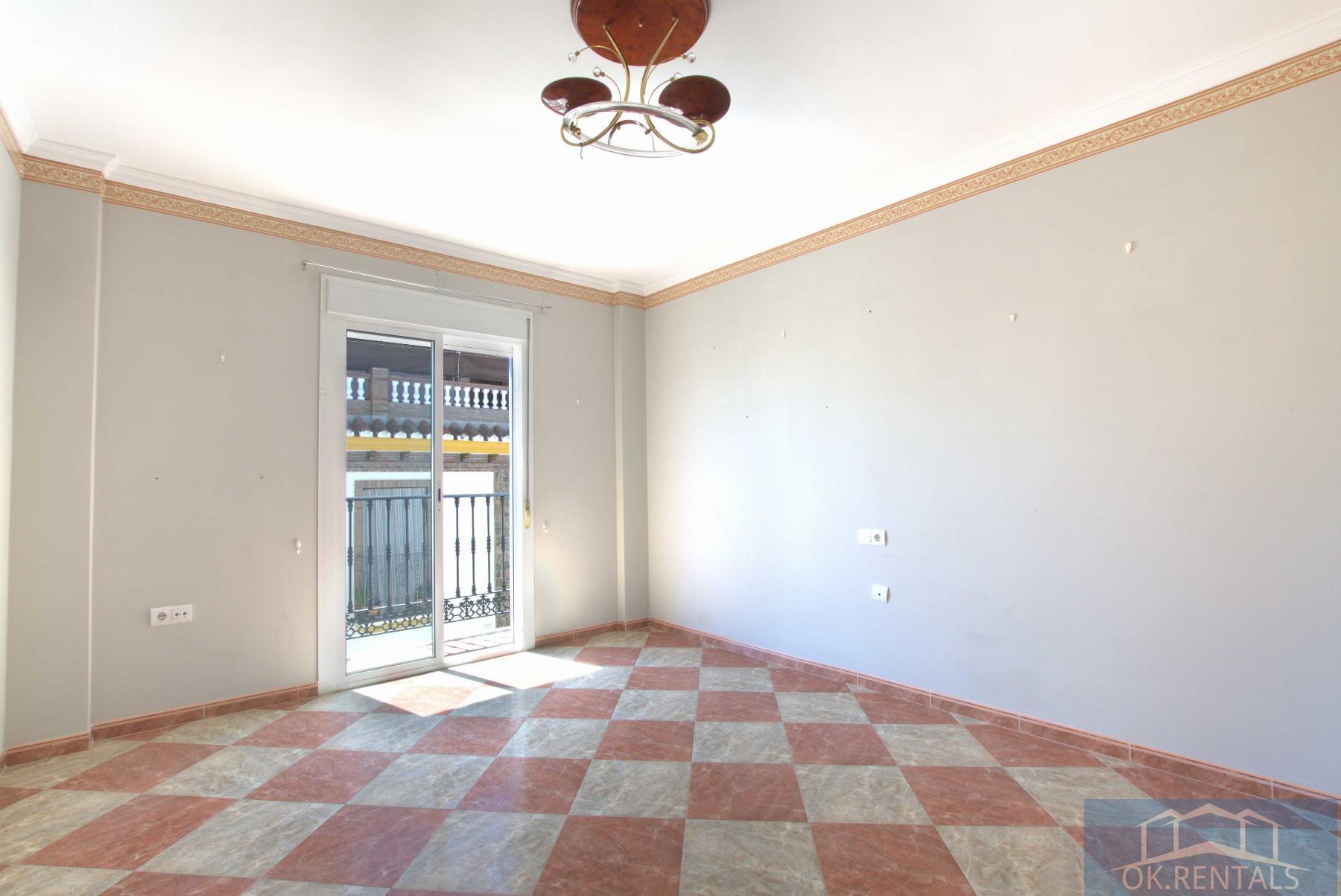 Venta de apartamento en Benamocarra