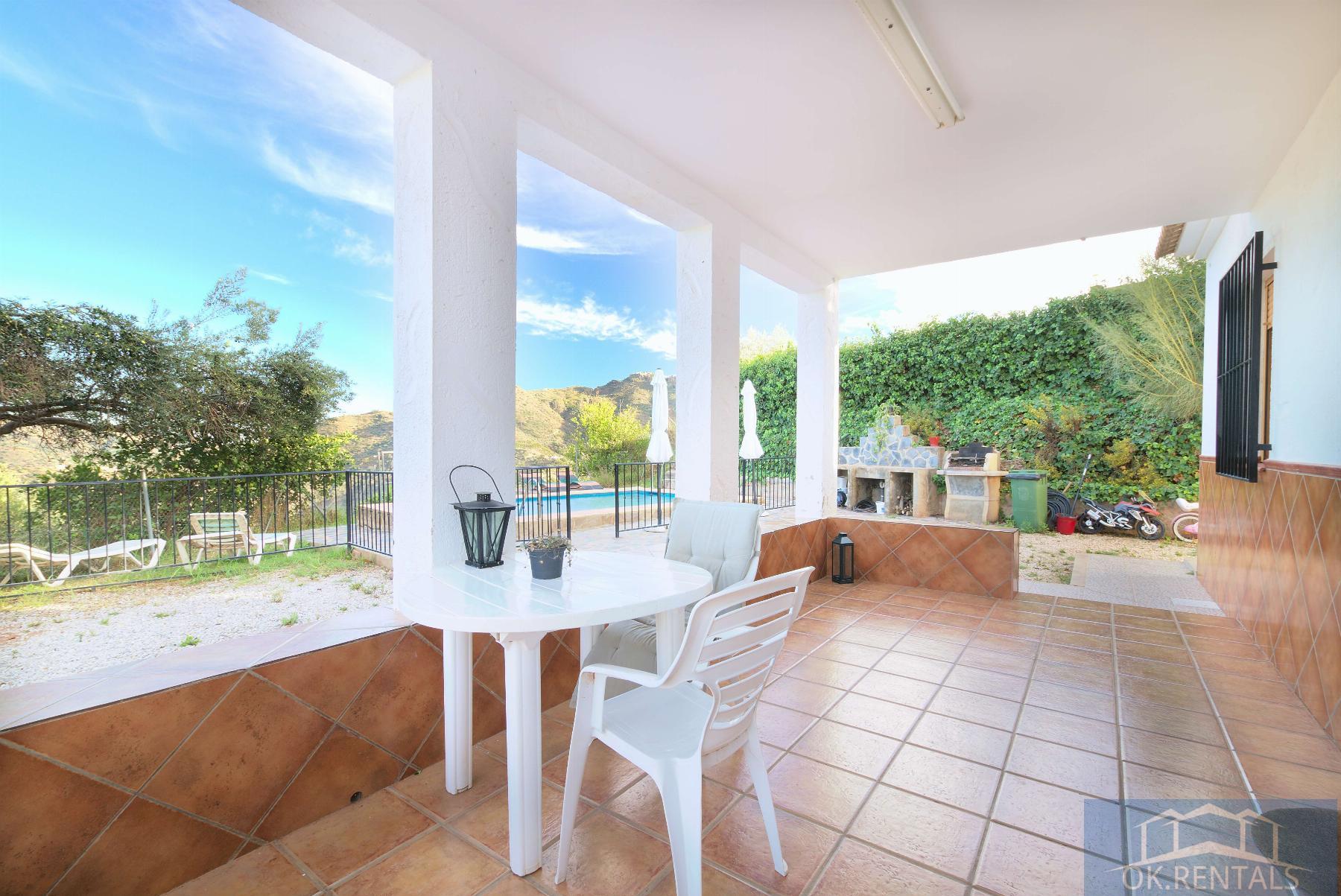 Venta de finca rústica en Comares