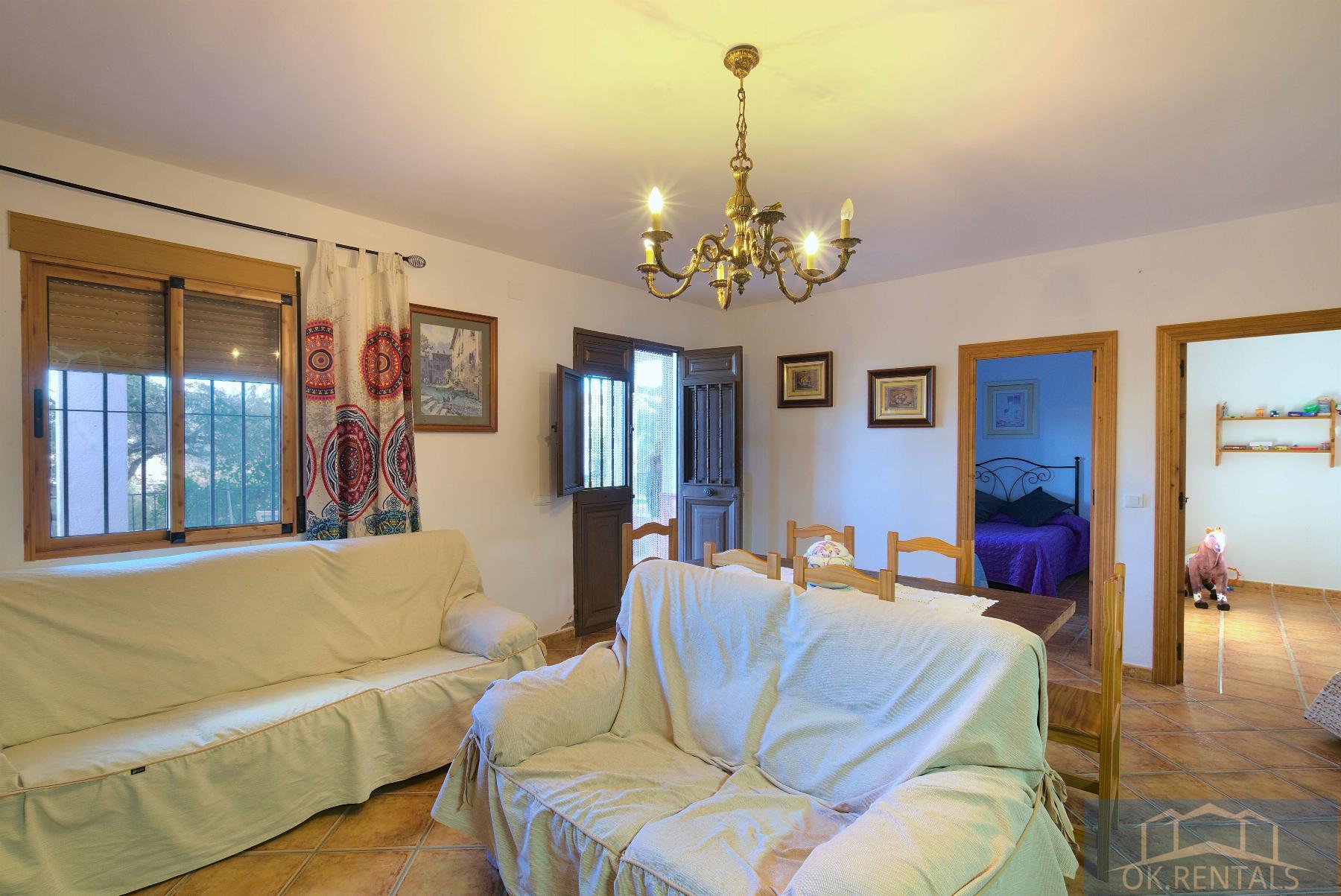 Venta de finca rústica en Comares