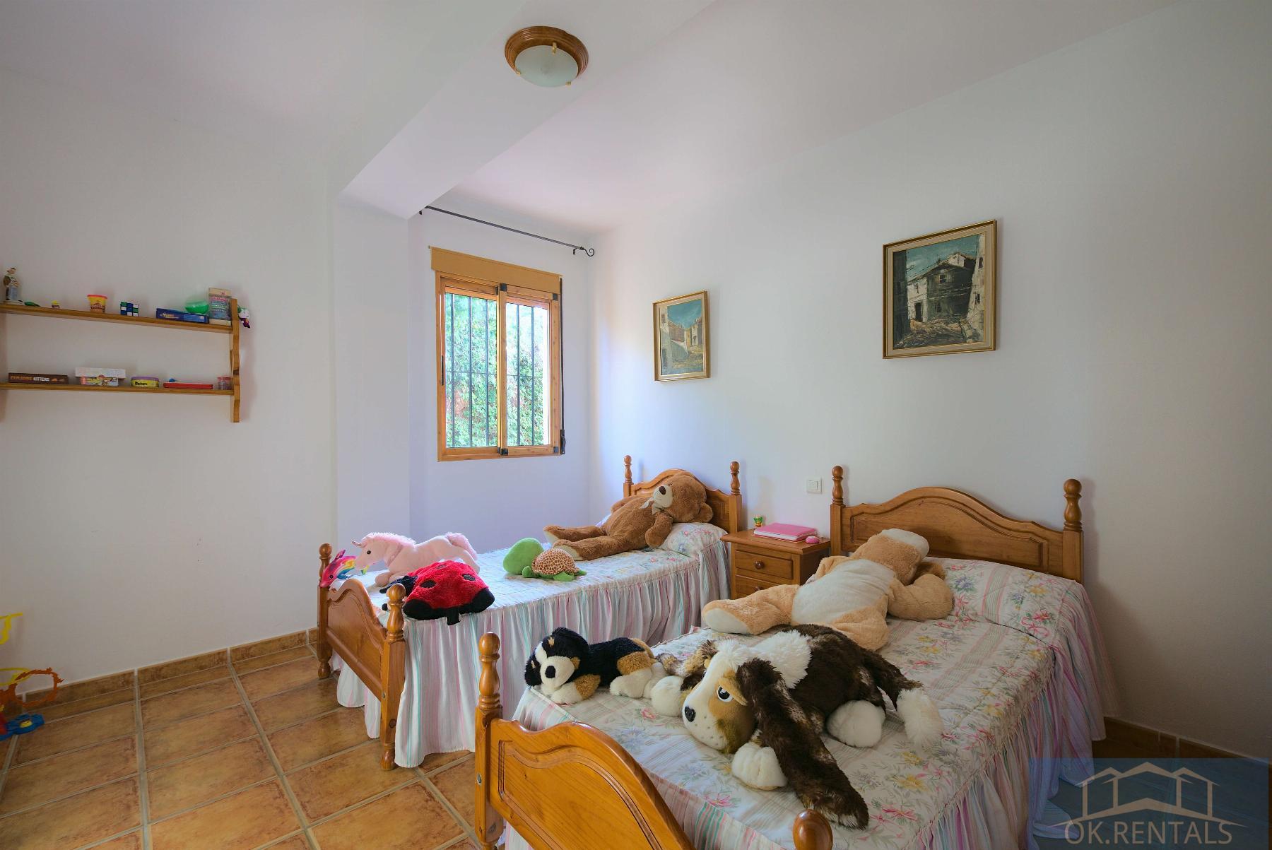 Venta de finca rústica en Comares