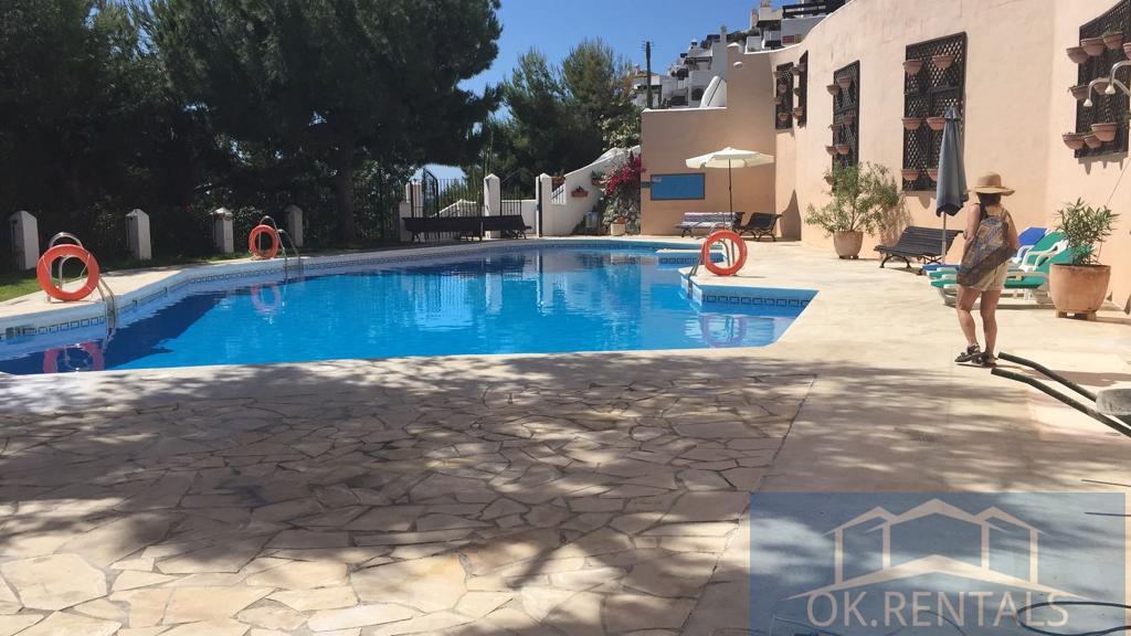 For rent of apartment in La Herradura