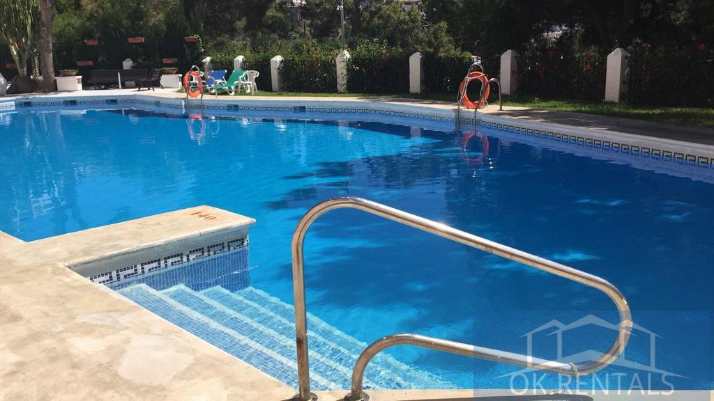 For rent of apartment in La Herradura