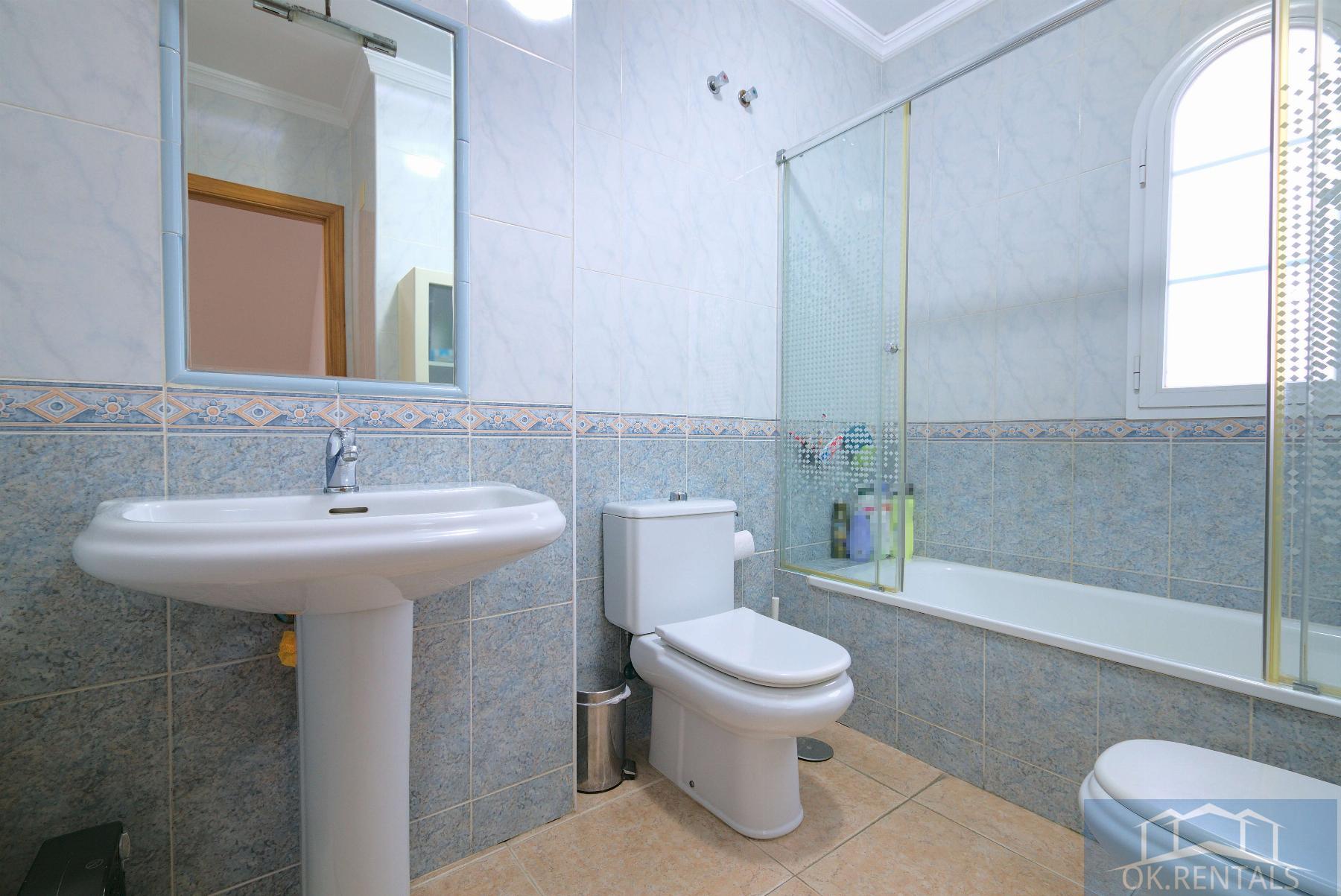 For sale of house in Torrox