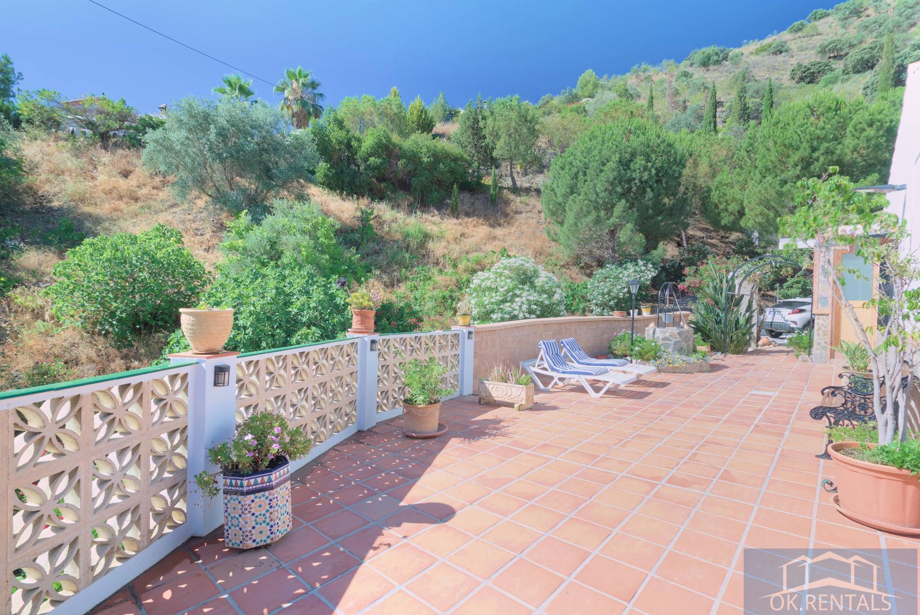 For sale of rural property in Sayalonga