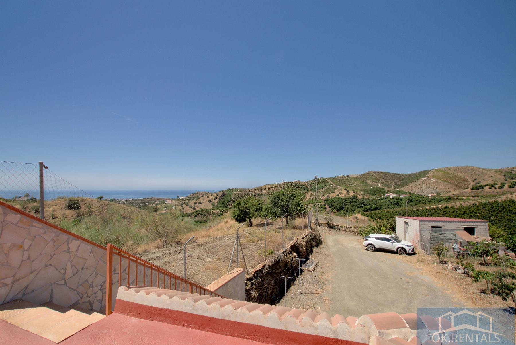 Venta de finca rústica en Almayate Bajo