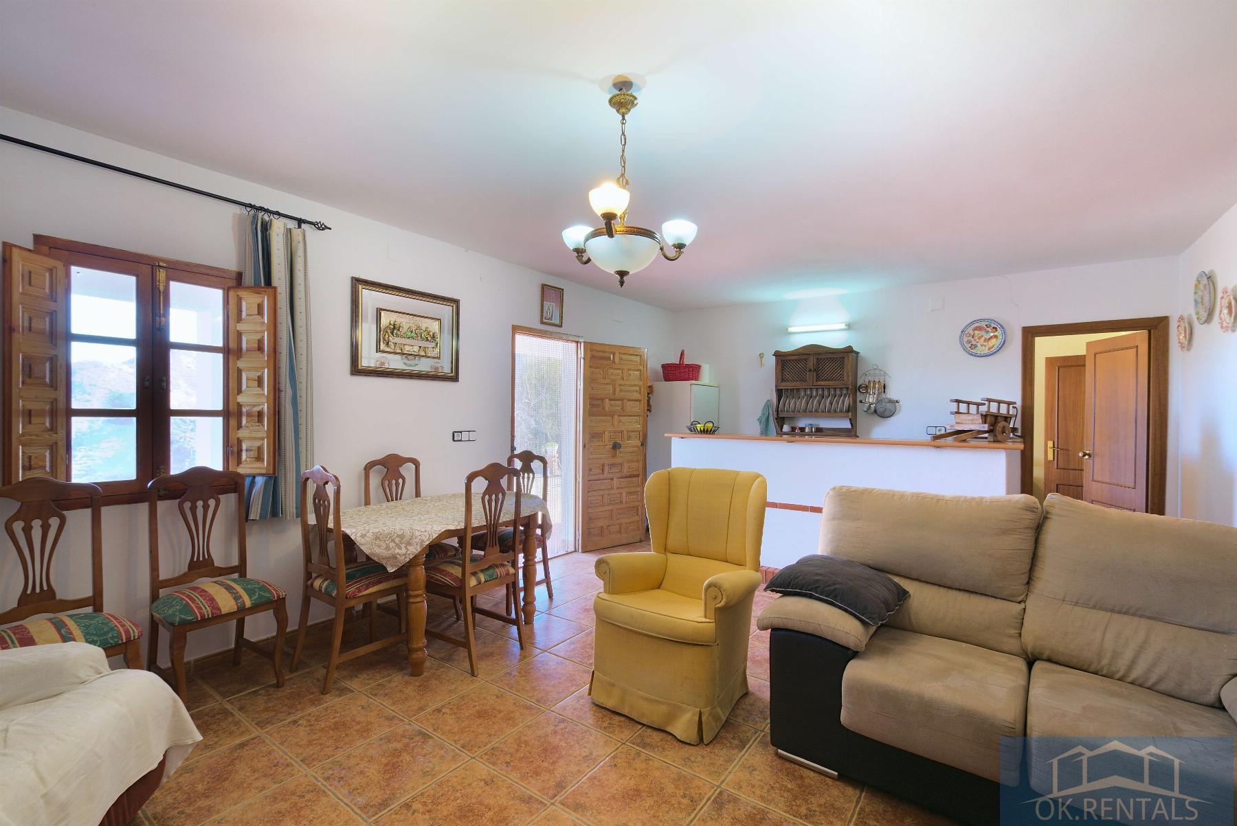 Venta de casa en Comares