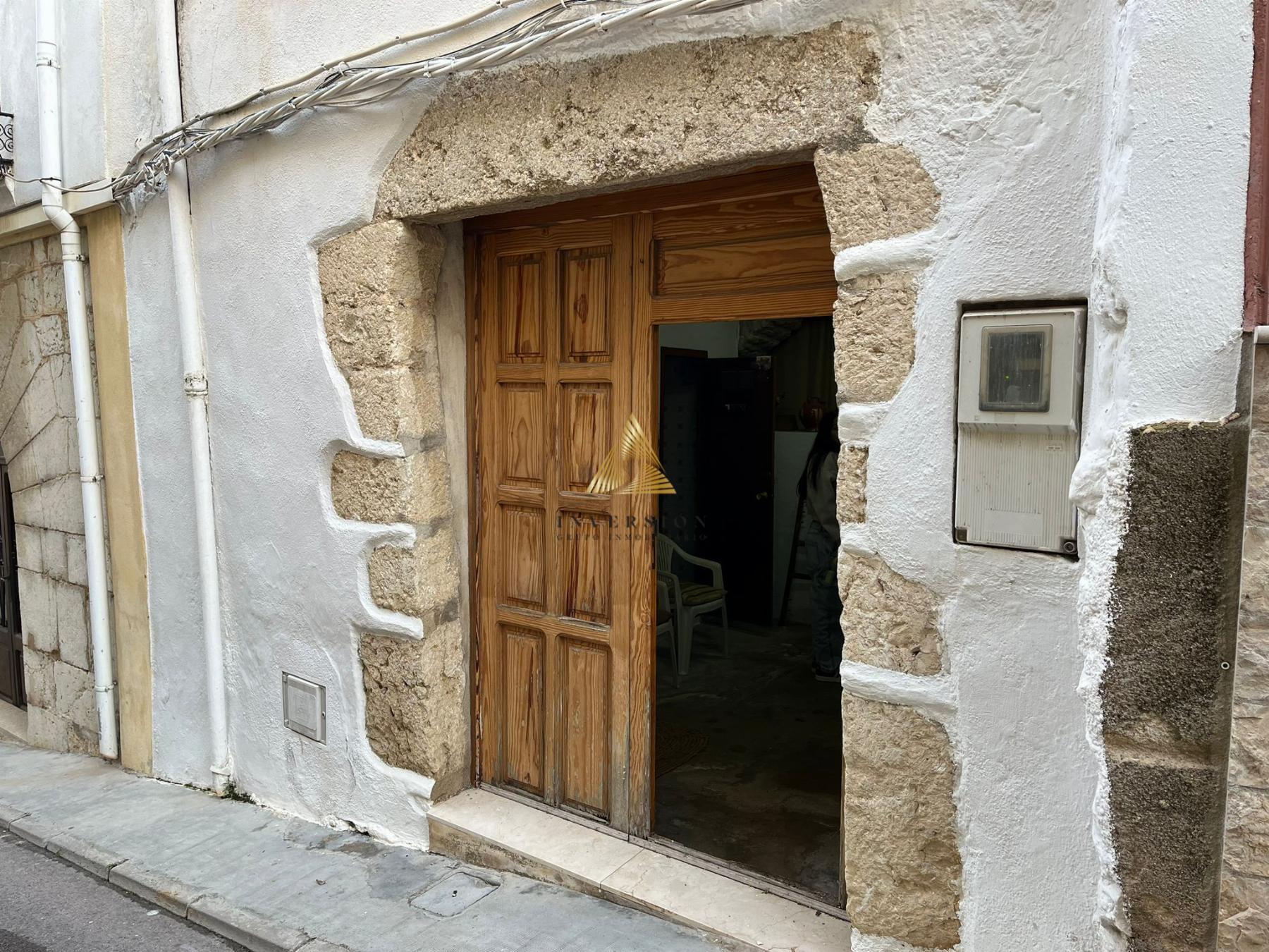 Venta de casa en Cervera del Maestre
