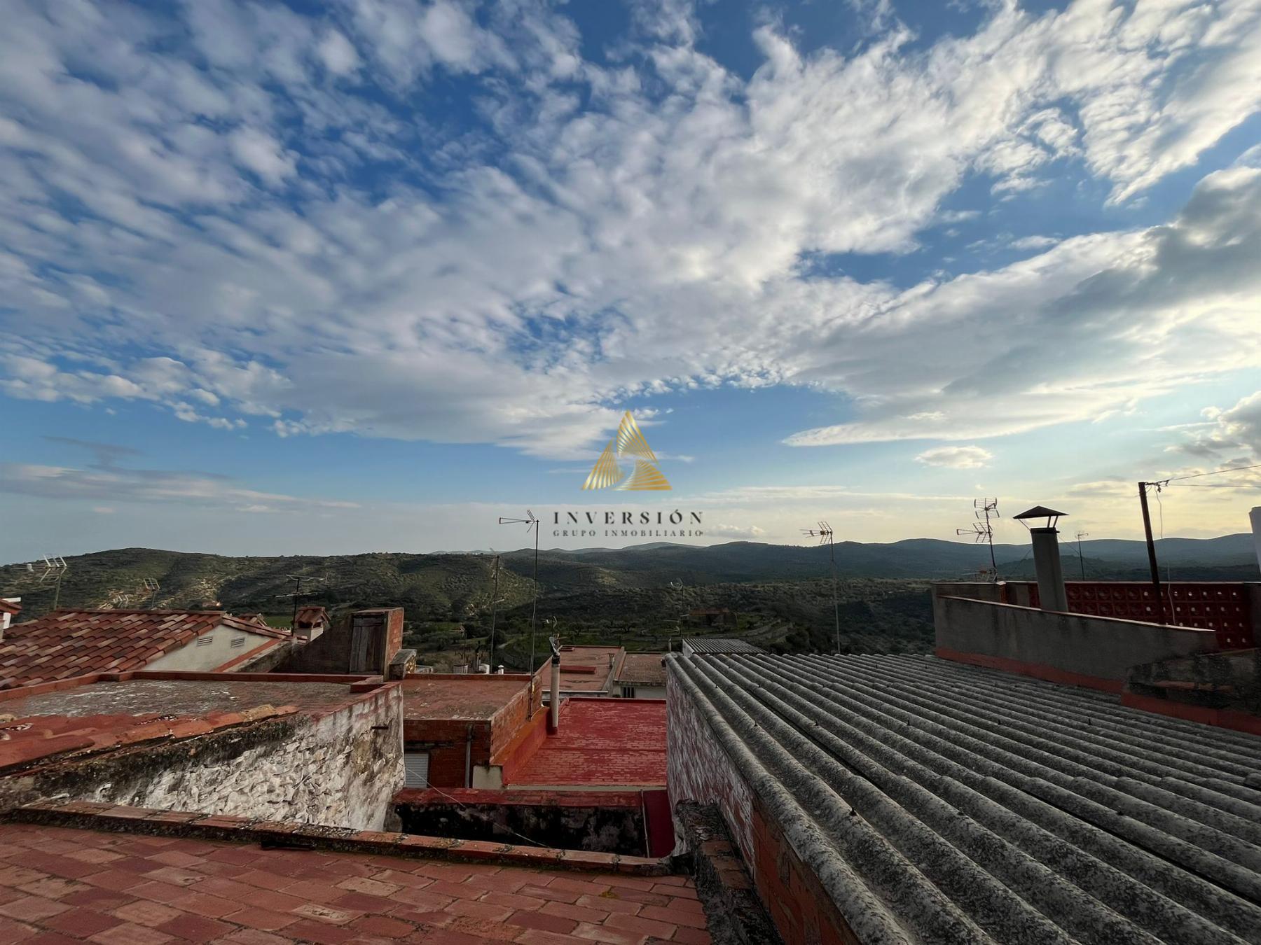 Venta de casa en Cervera del Maestre