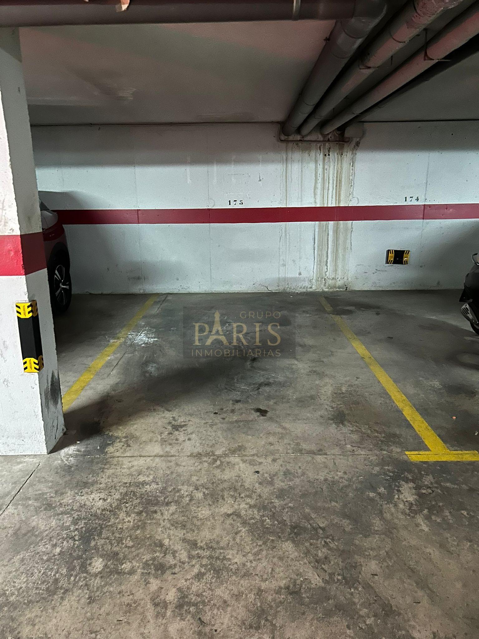 For sale of garage in Cartagena