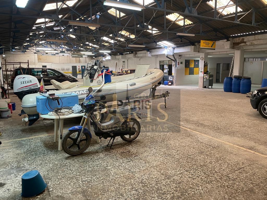 For sale of commercial in Cartagena