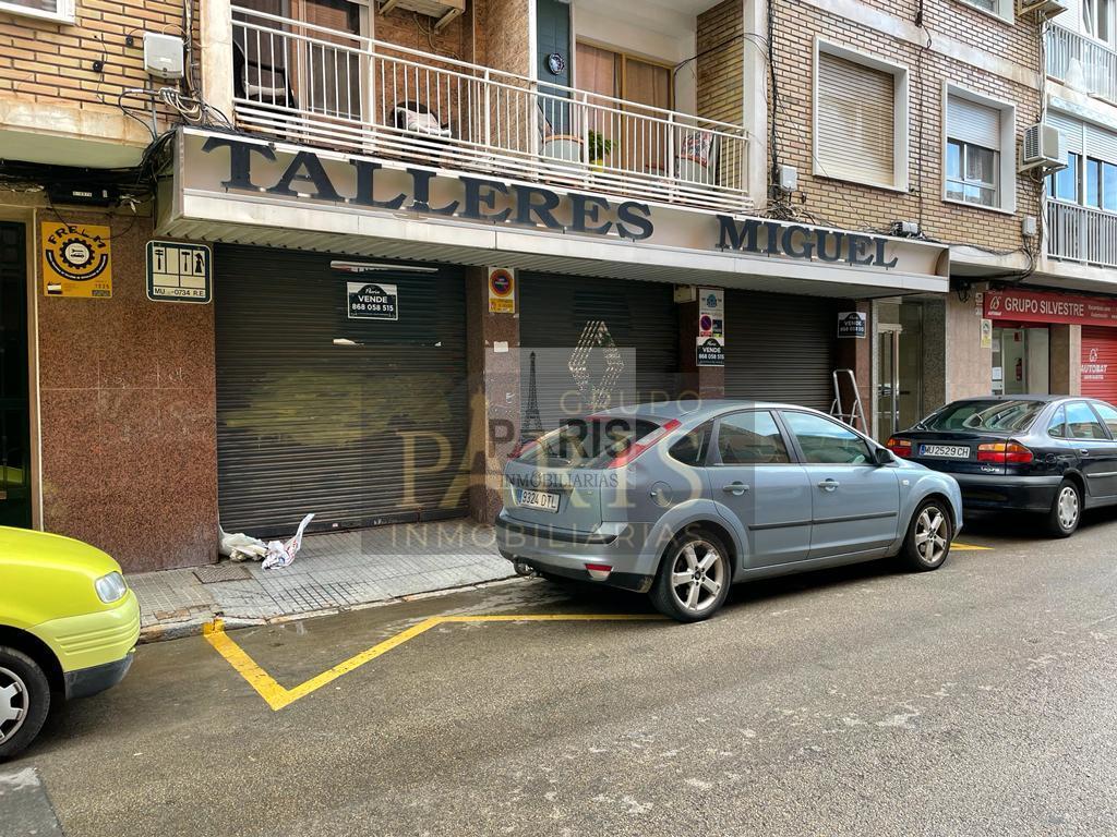 For sale of commercial in Cartagena