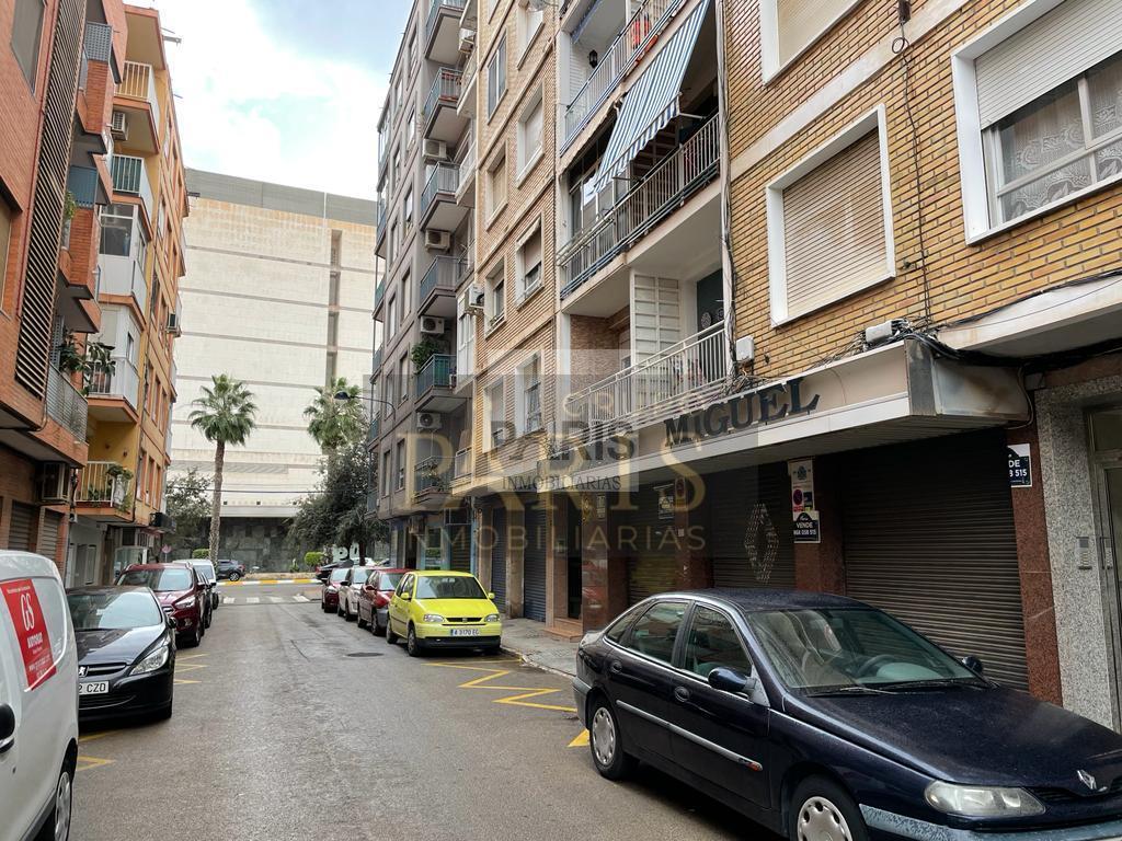 For sale of commercial in Cartagena