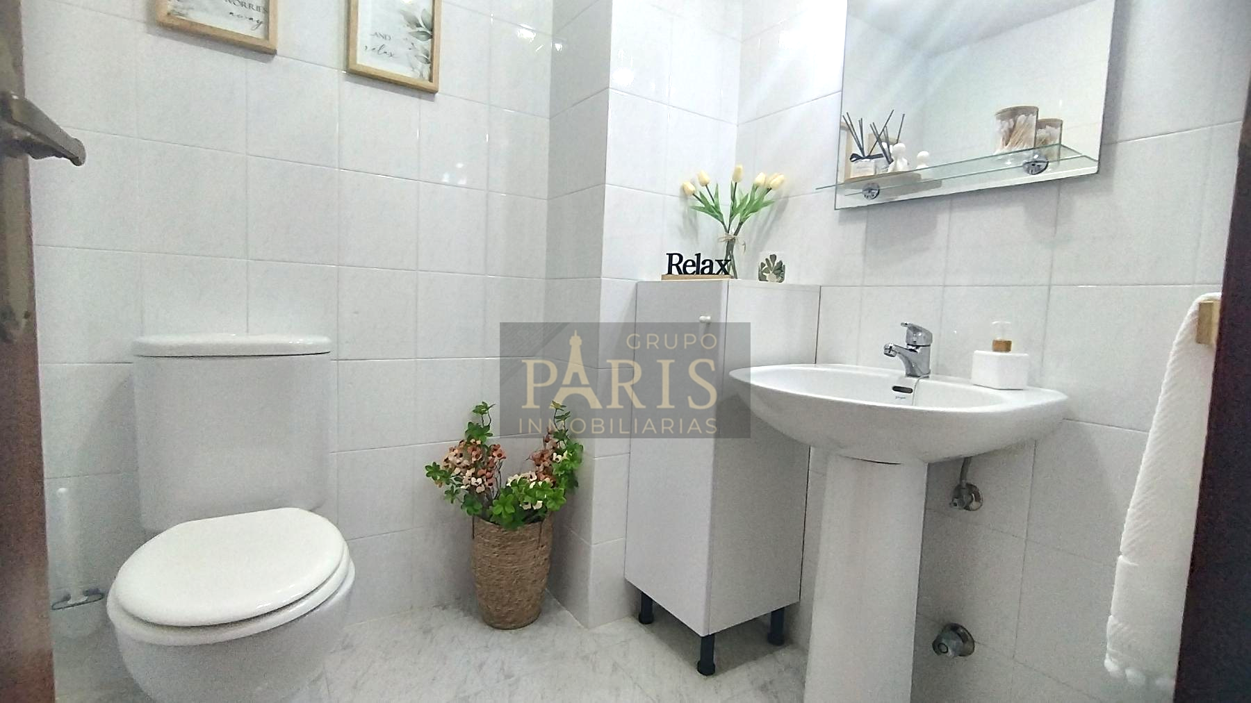 For sale of flat in Los Alcázares