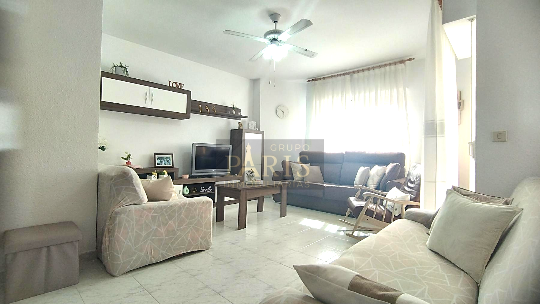 For sale of flat in Los Alcázares