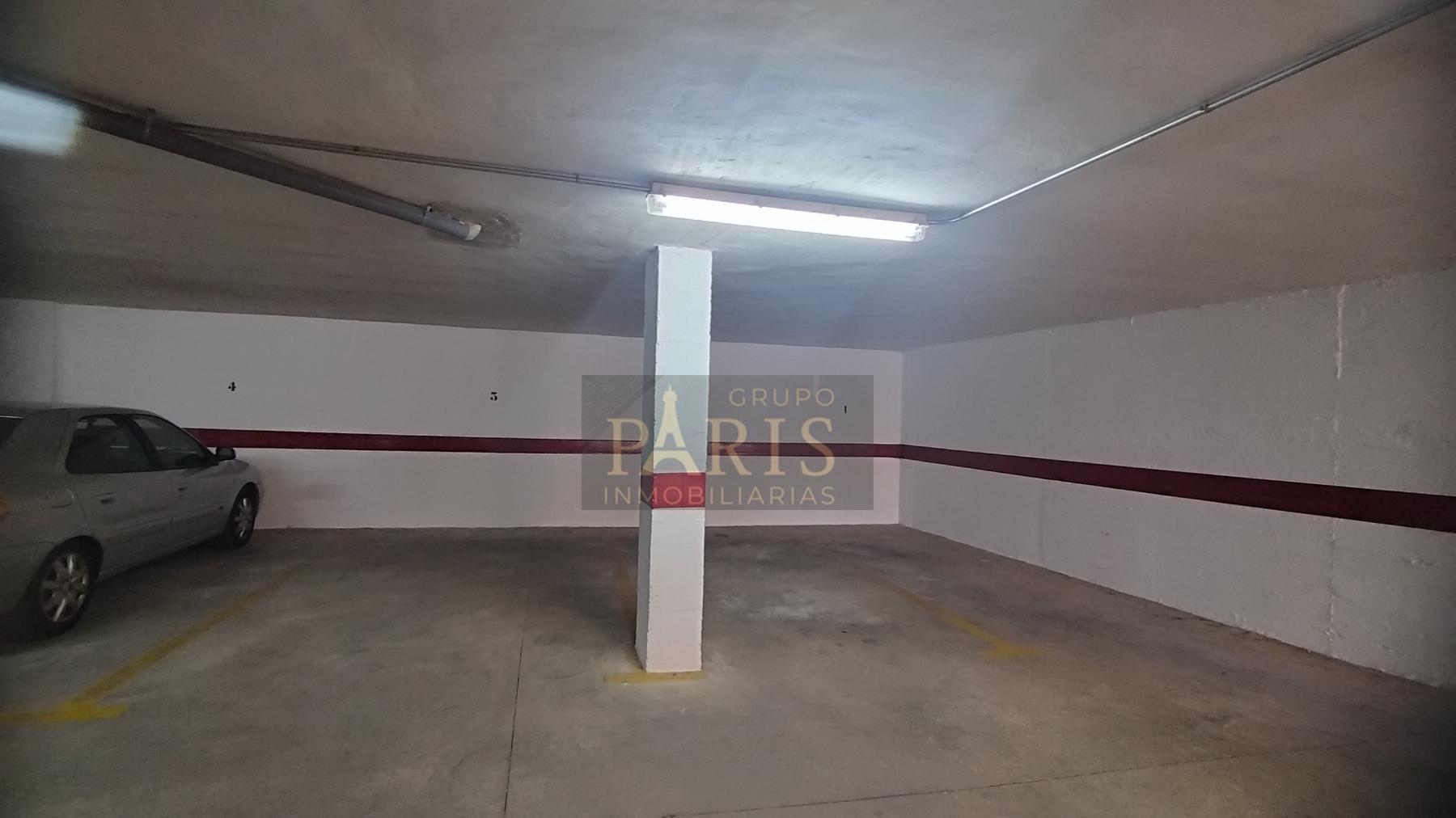 For sale of flat in Los Alcázares