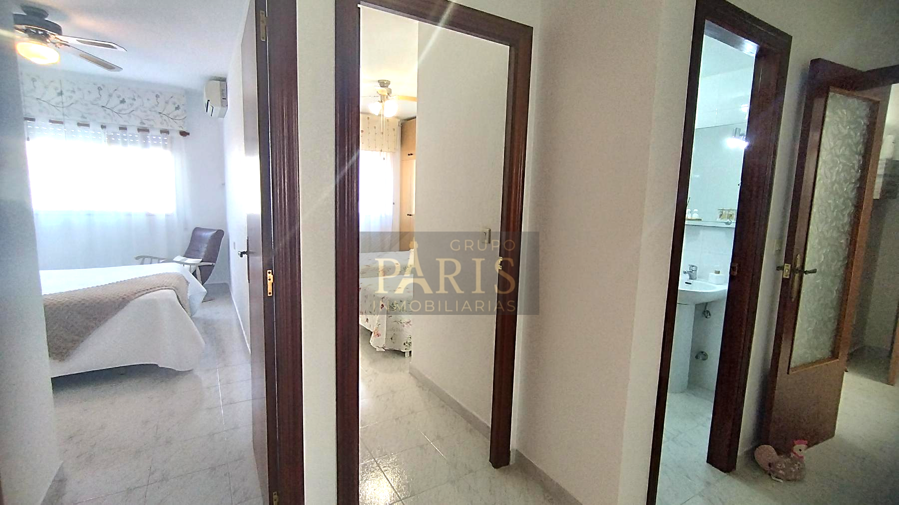 For sale of flat in Los Alcázares