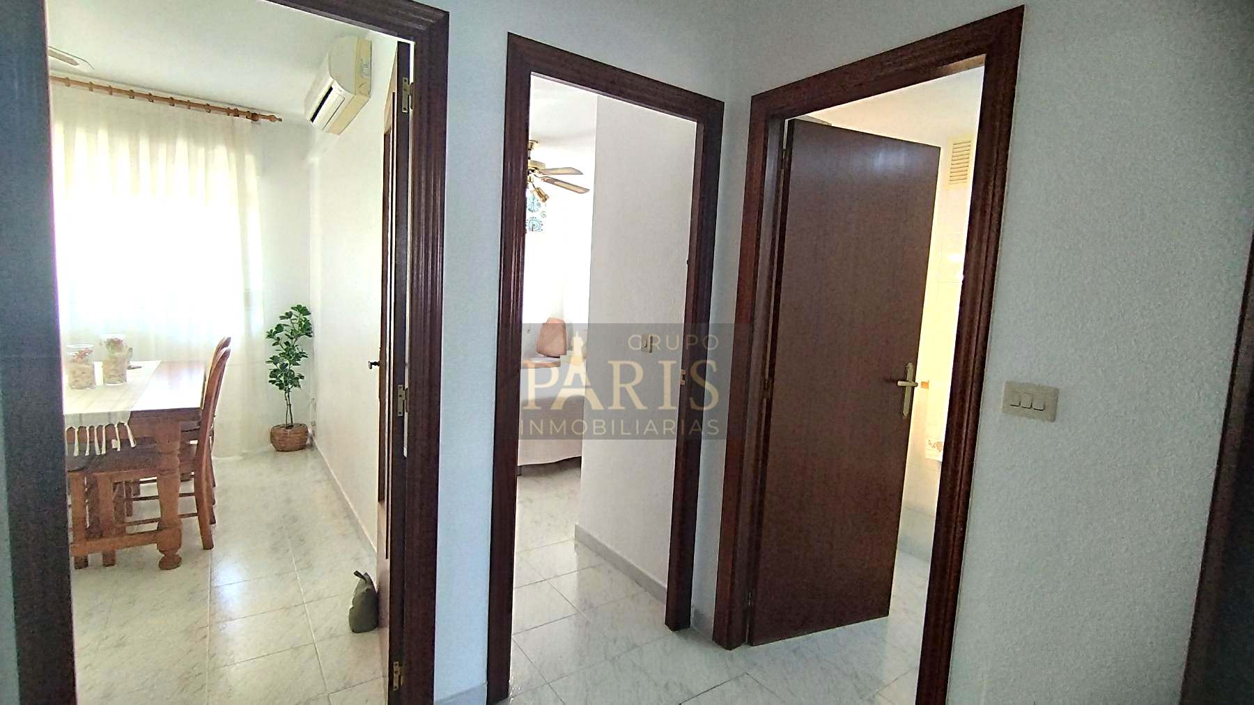 For sale of flat in Los Alcázares
