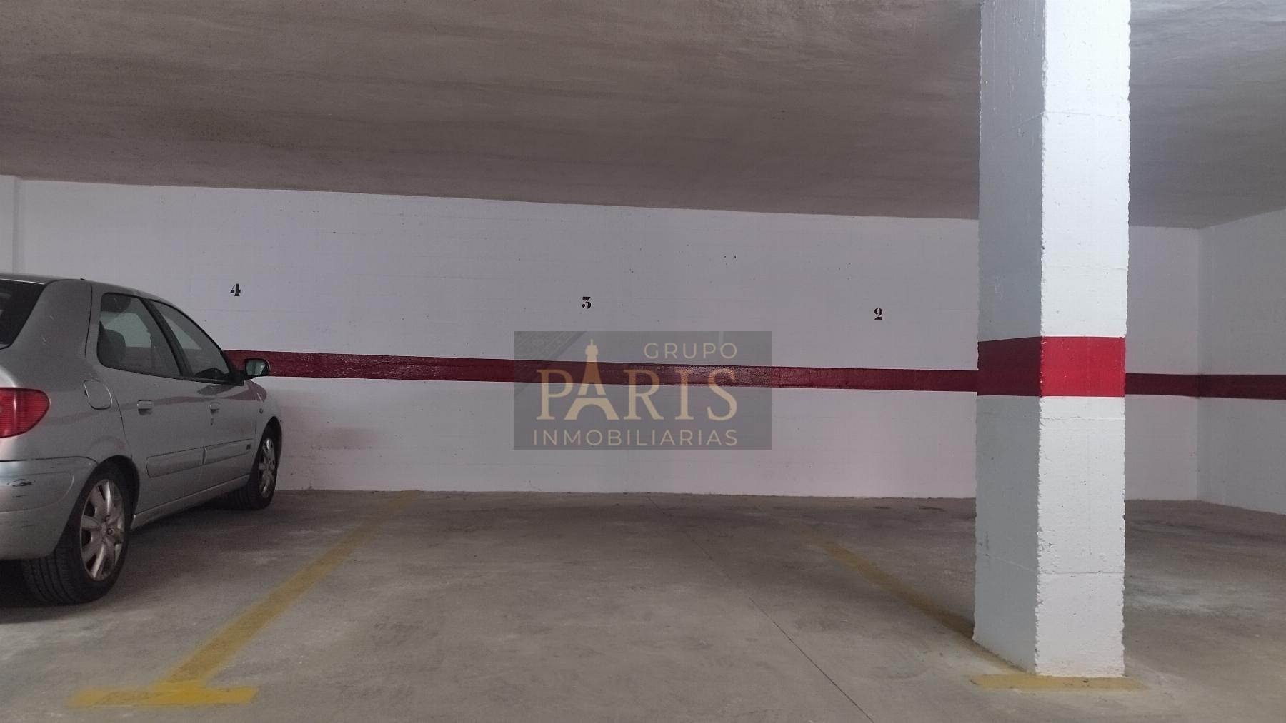 For sale of flat in Los Alcázares