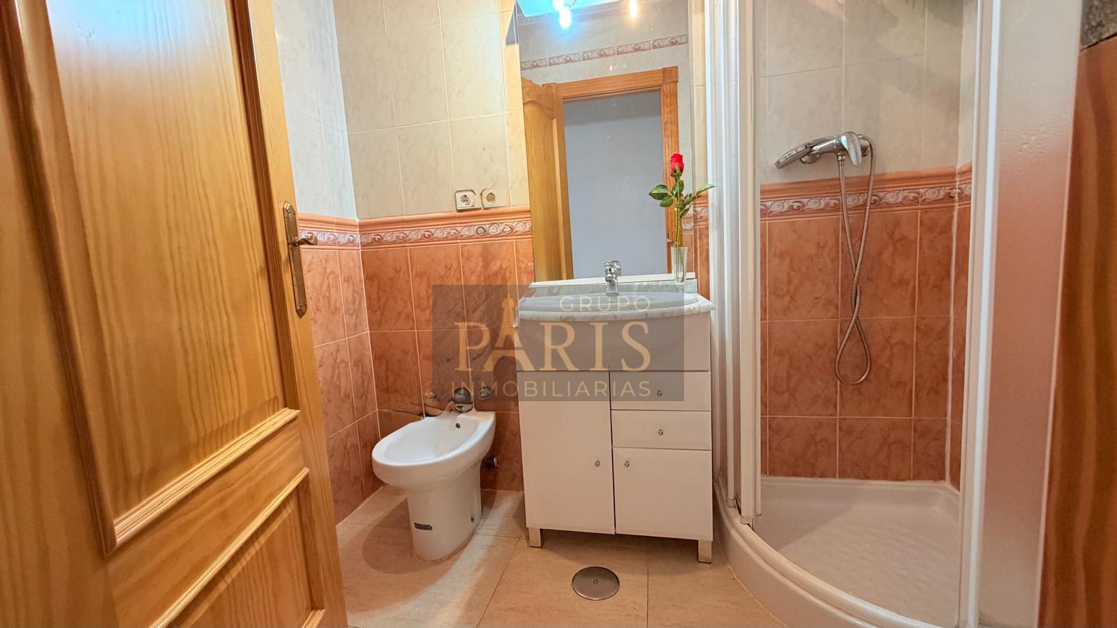 Venta de chalet en Los Nietos