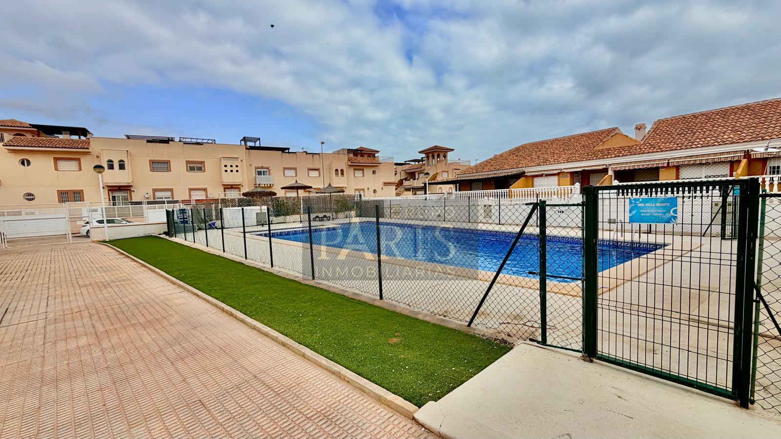 Venta de chalet en Los Nietos