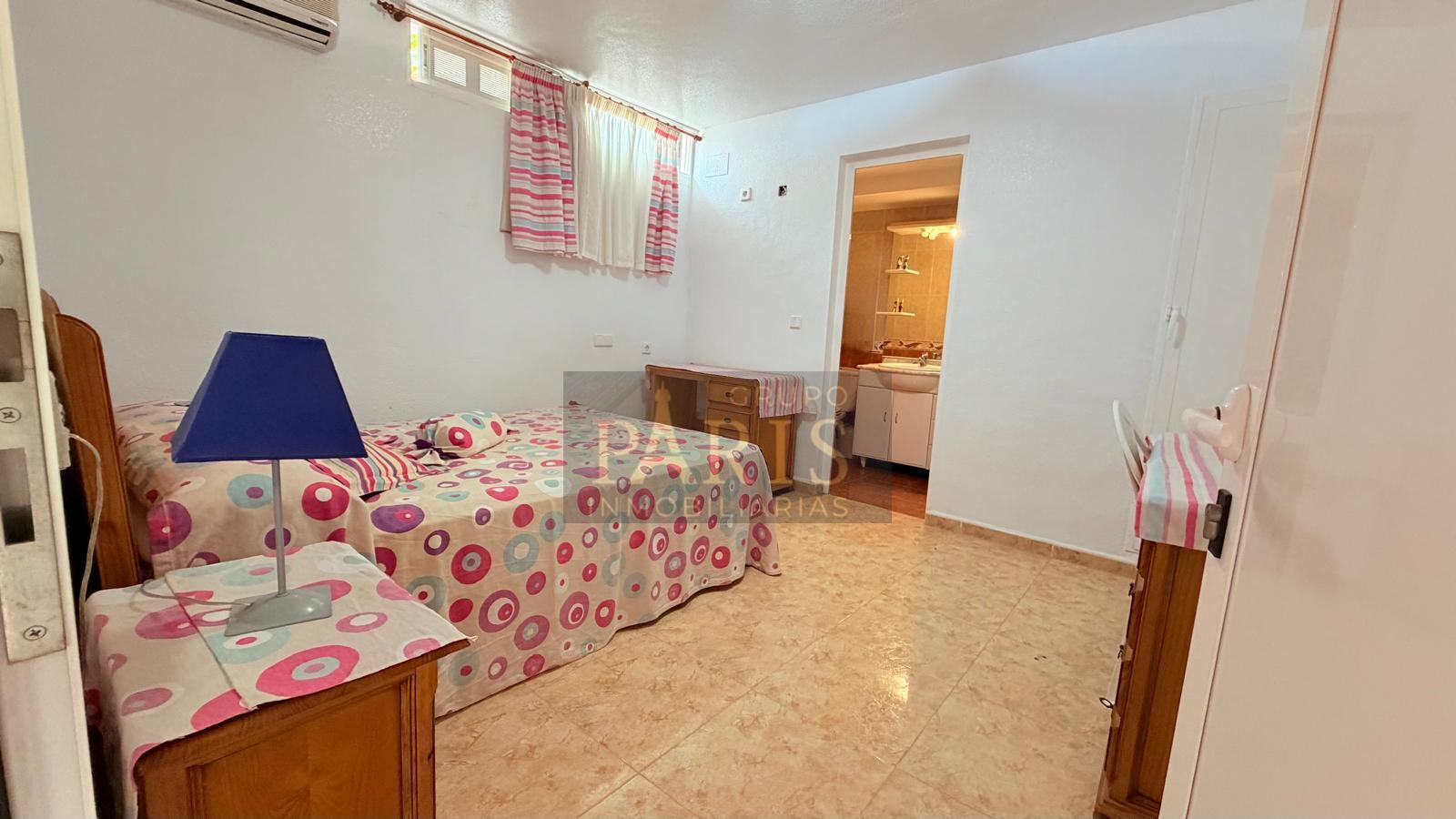 Venta de chalet en Los Nietos
