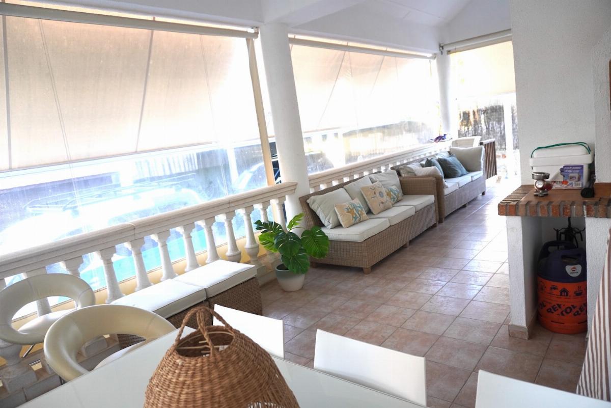 Venta de chalet en Elche-Elx