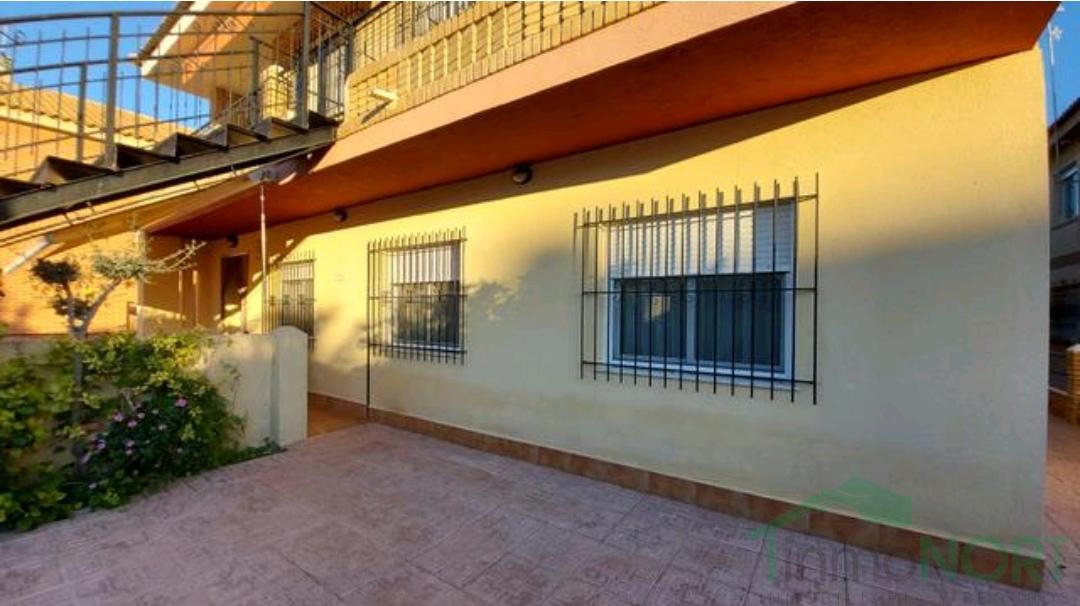 Venta de bungalow en Los Alcázares