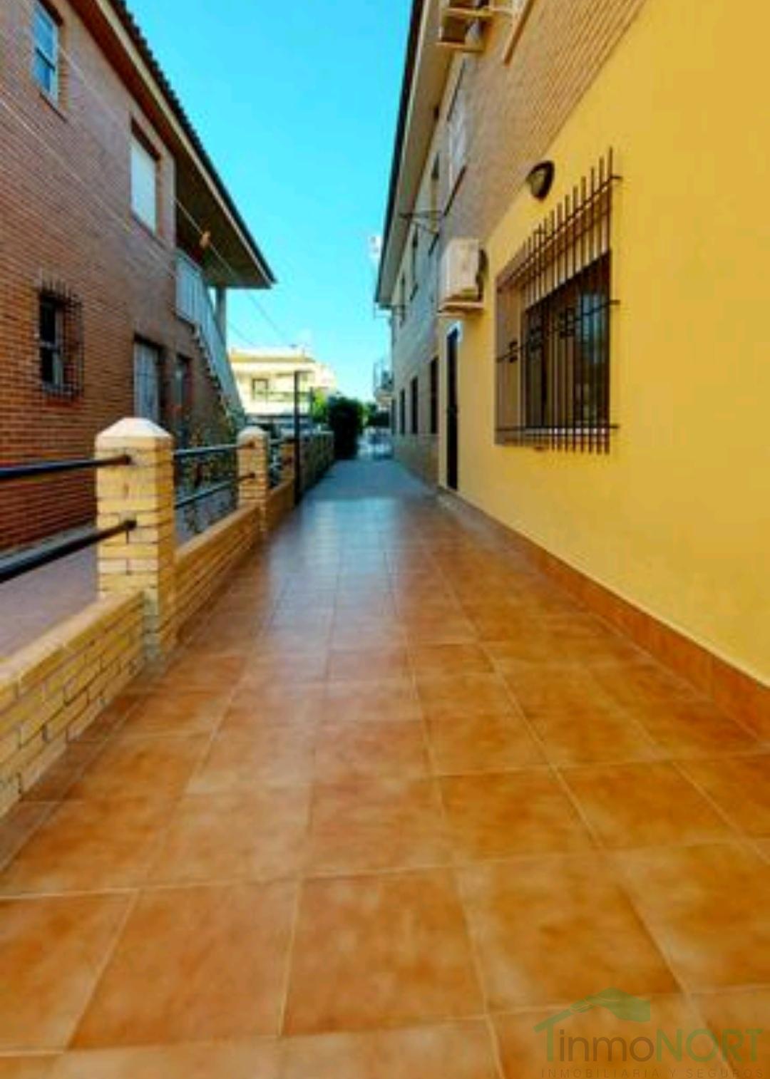 Venta de bungalow en Los Alcázares
