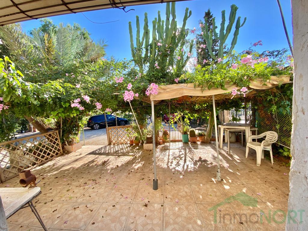 For sale of house in Sucina