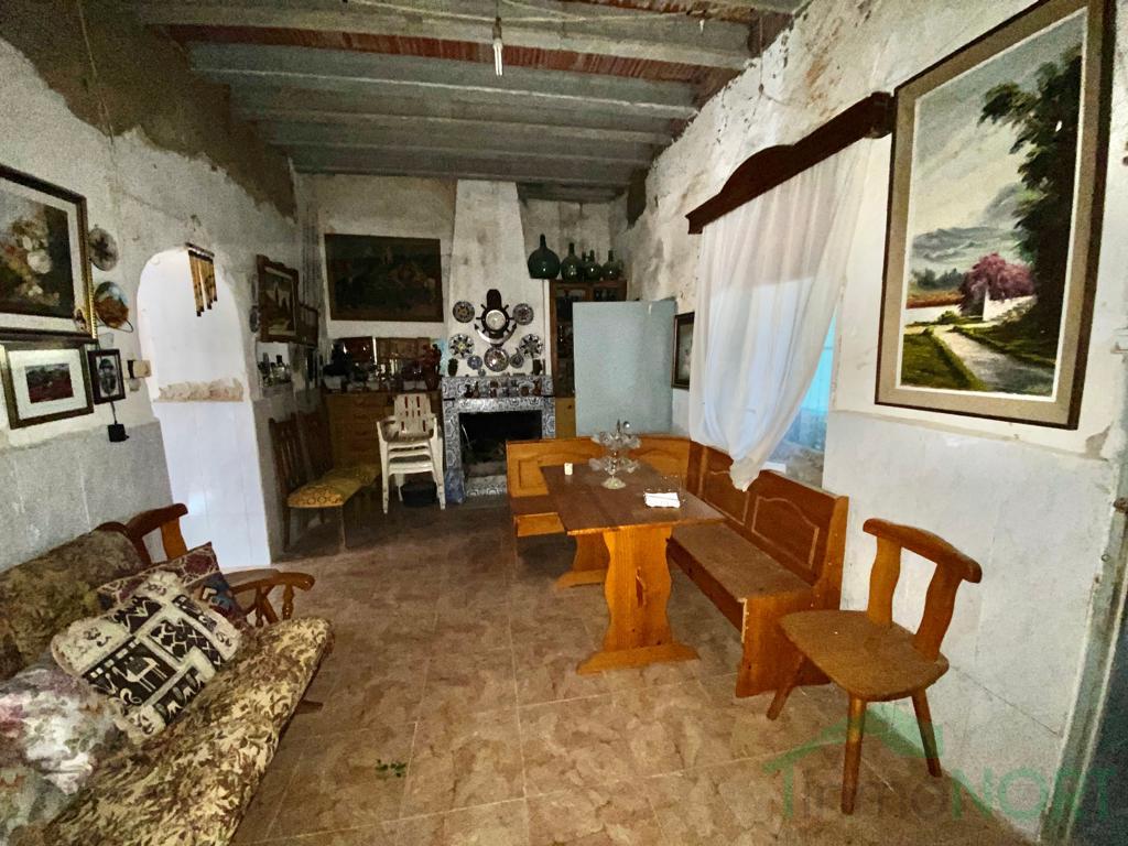 For sale of house in Sucina