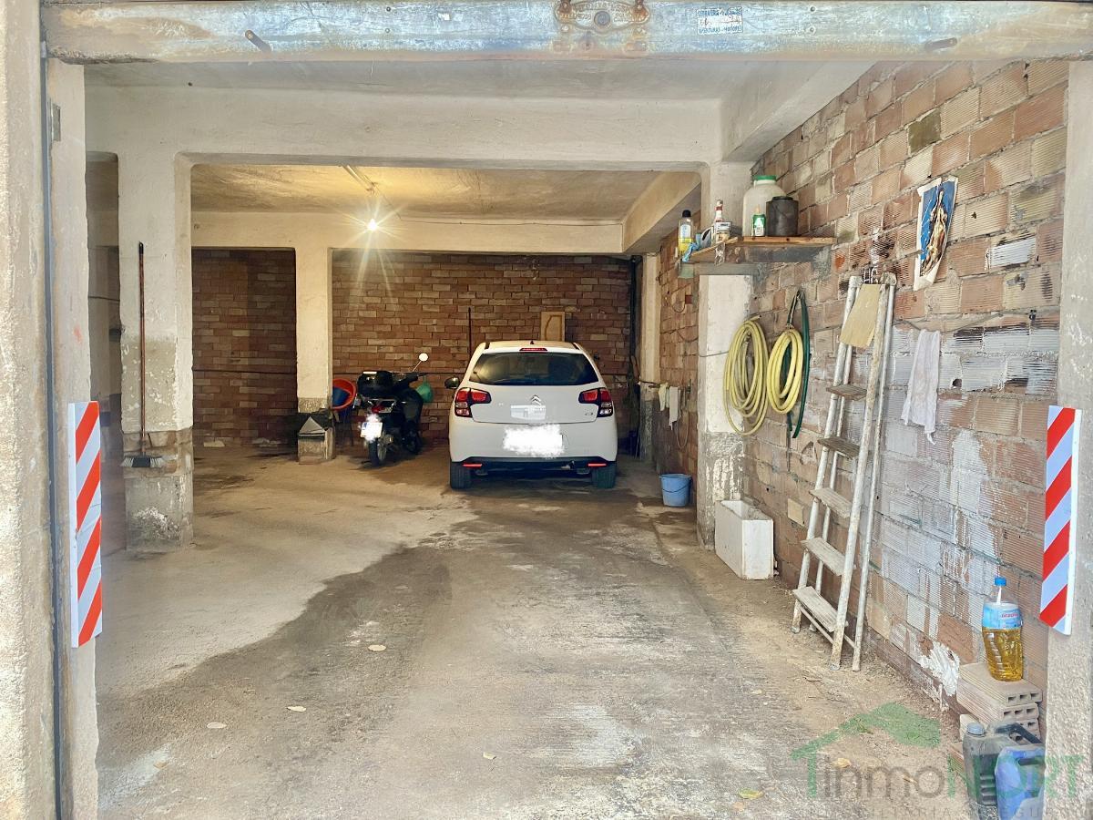 For sale of garage in Cartagena