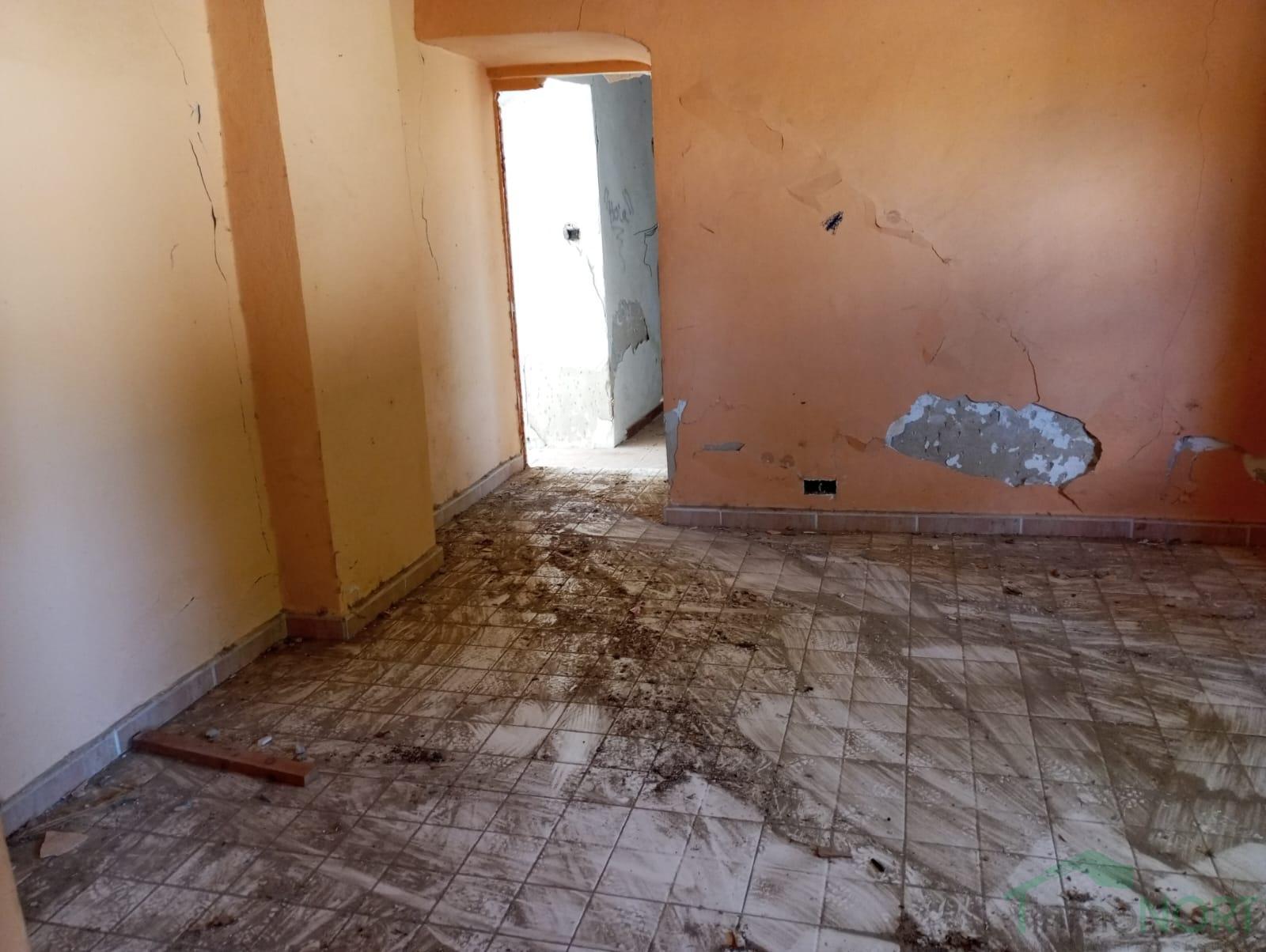 For sale of rural property in Caniles
