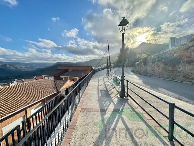 Venta de casa en Yeste