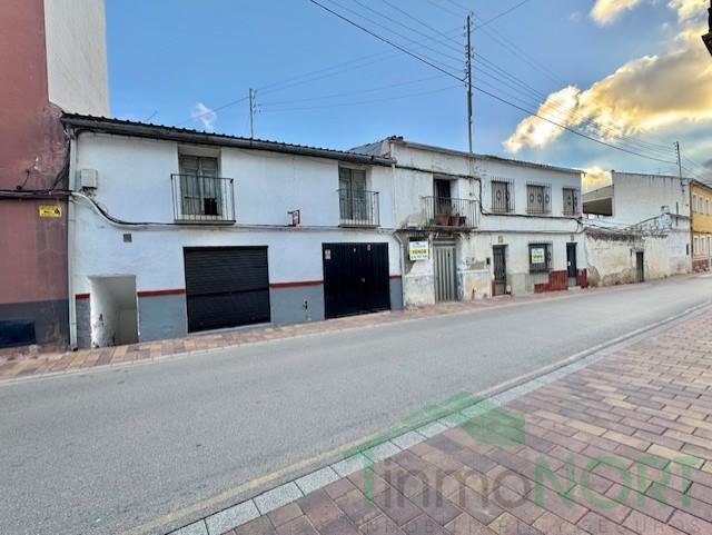 Venta de casa en Yeste