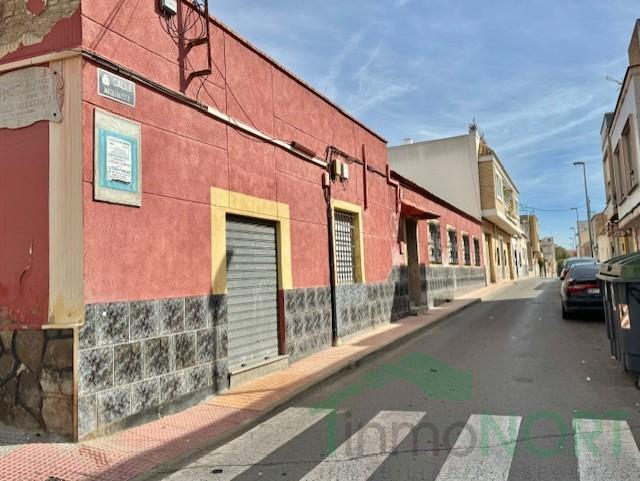 For sale of building in Cartagena
