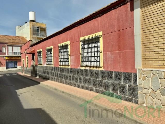 For sale of building in Cartagena