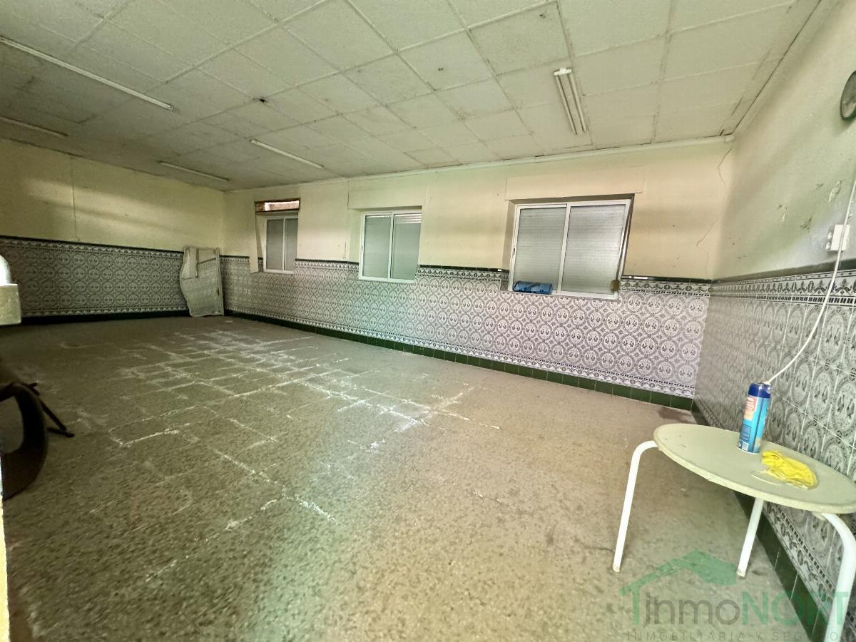 For sale of building in Cartagena
