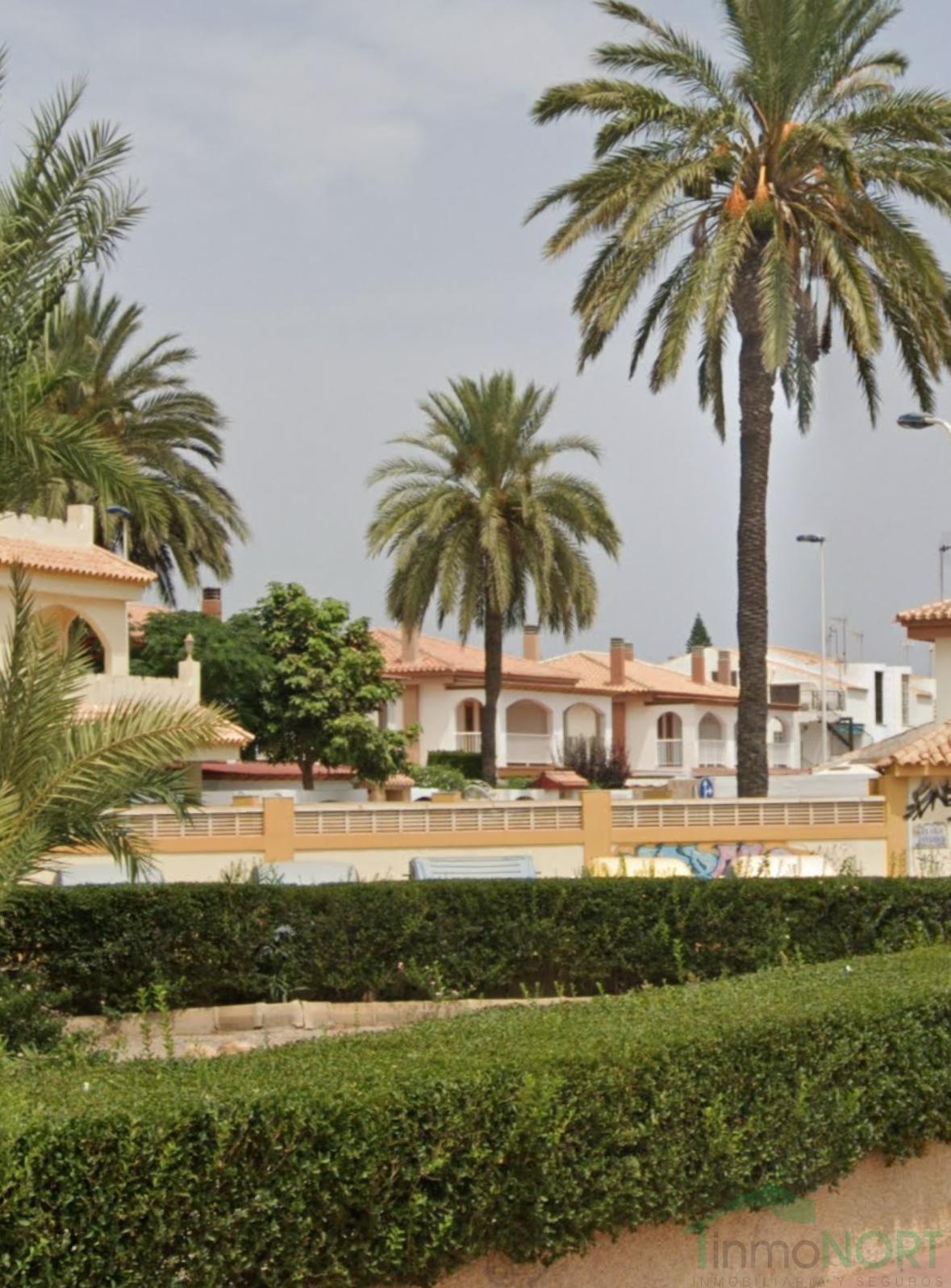 For sale of duplex in Puerto de Mazarrón
