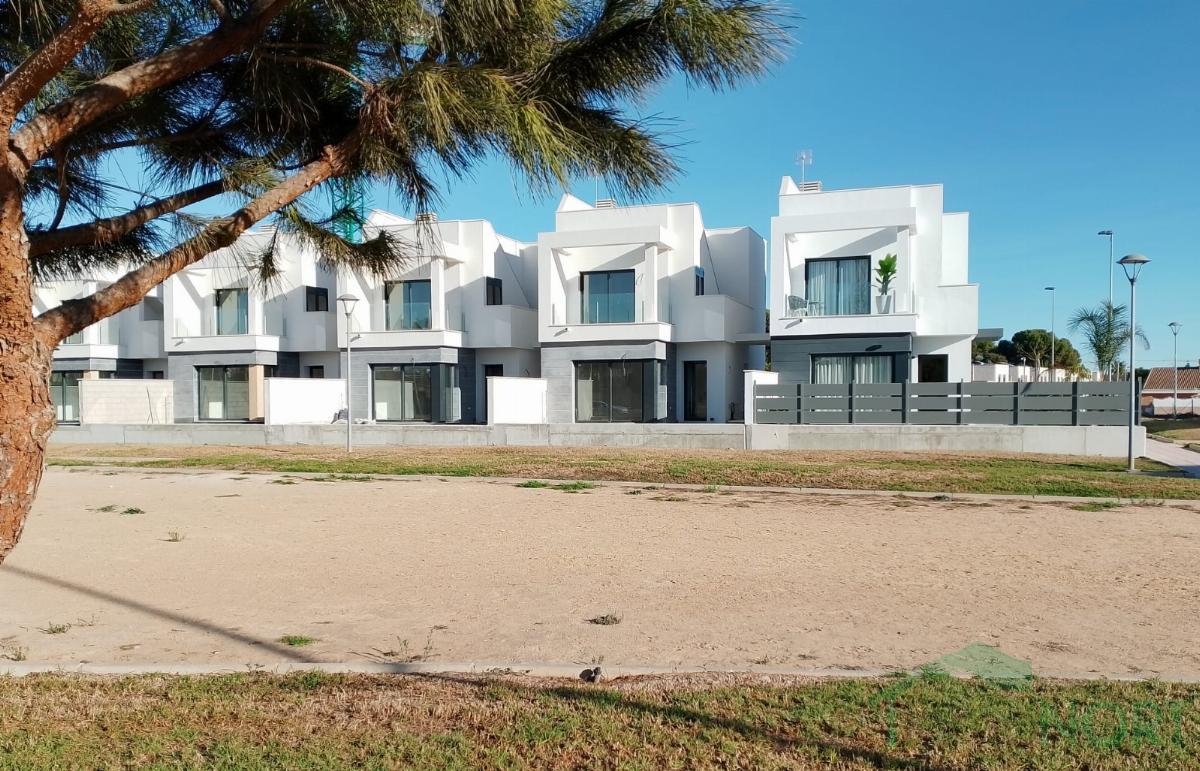 Venta de casa en Santiago de la Ribera