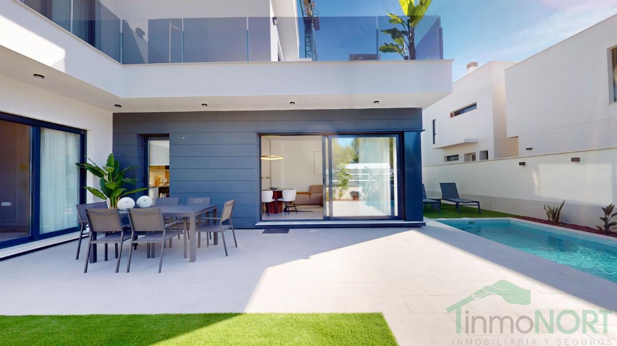 For sale of villa in San Javier