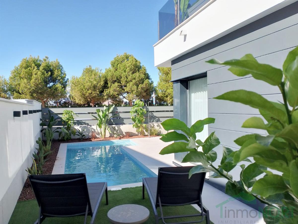 For sale of villa in San Javier