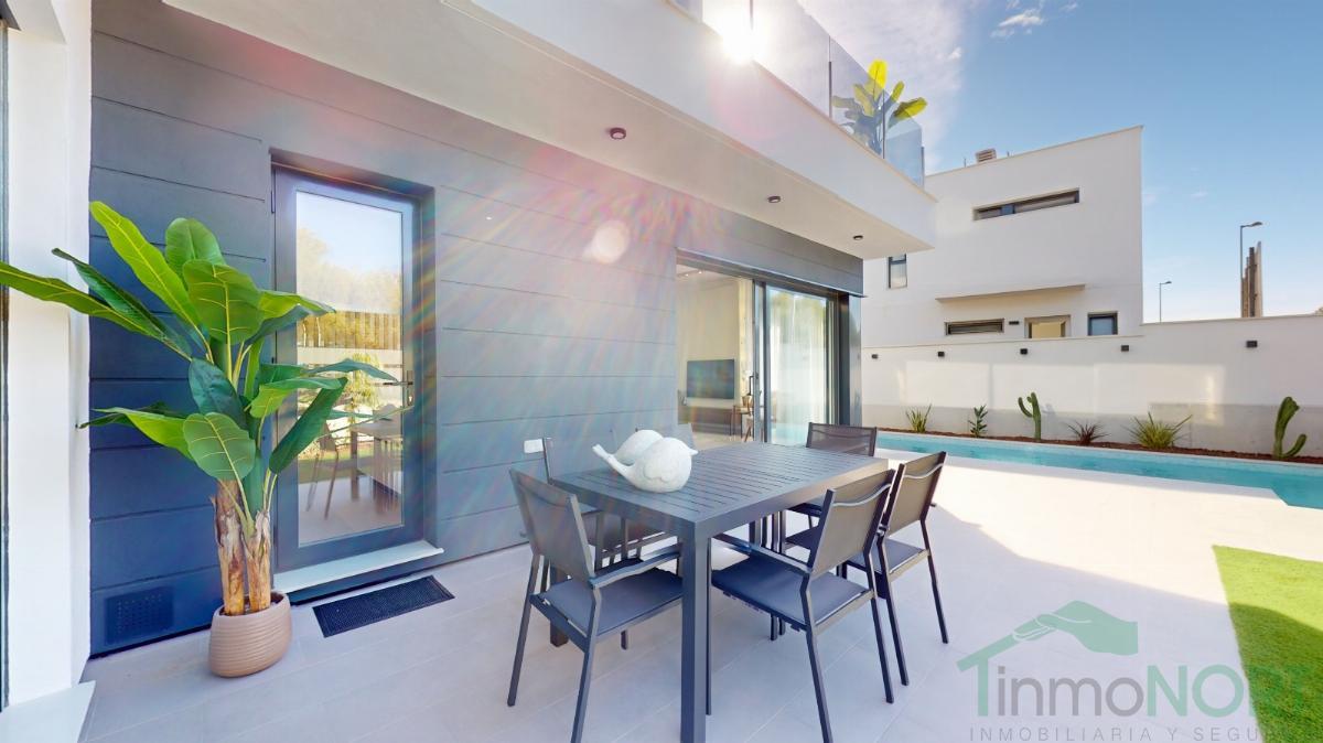 For sale of villa in San Javier
