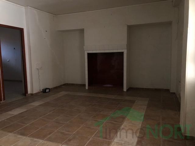 For sale of duplex in Blanca