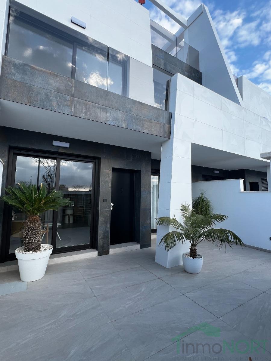 For sale of chalet in Pilar de la Horadada